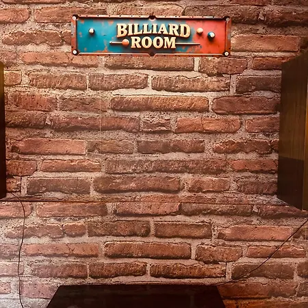 Luxury Dom Appartamento *